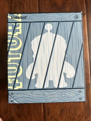 2018 Kidrobot FUTURAMA 6” FLOCKED NIBBLER VINYL FIGURE - Image 1 of 4