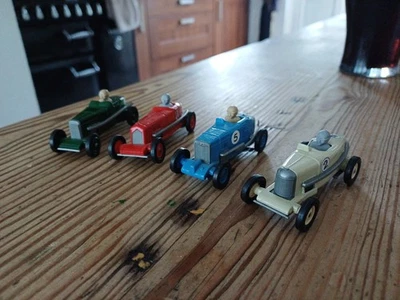 Lledo Racers Of The 20's &30's Set Of 4 Die-cast Models Excellent Condition - Image 1 of 4