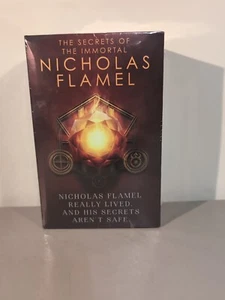 Die Geheimnisse des Unsterblichen Nicholas Flamel, Michael Scott Box Set VERSIEGELT - Bild 1 von 4