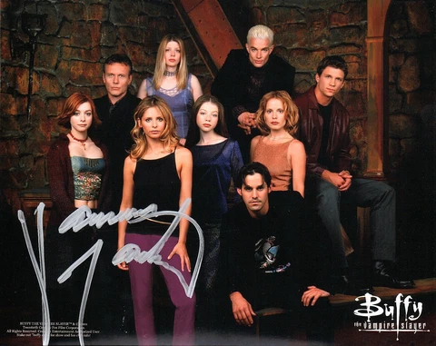 OFFICIAL WEBSITE James Marsters "Buffy the Vampire Slayer" 8x10 AUTOGRAPHED Cover