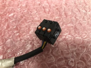 Microinterruptor Ferrari 360, F430, derecho, bloqueo de puerta, R.H., P/N 63859200 - Imagen 1 de 4