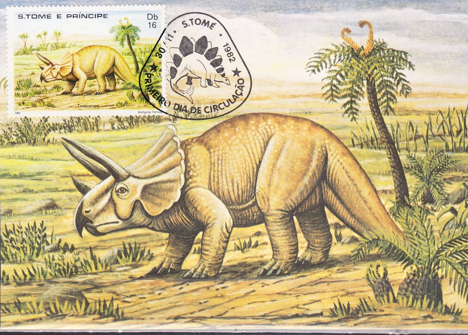 W SAINT-THOMAS 0669 MC DINOSAURS MAXI CARD - Image 1 of 1