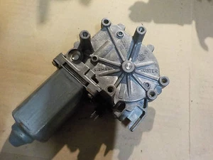 New Passat 35i Electric Window Regulator Motor 3A0959809 Original Rear Left - Picture 1 of 2