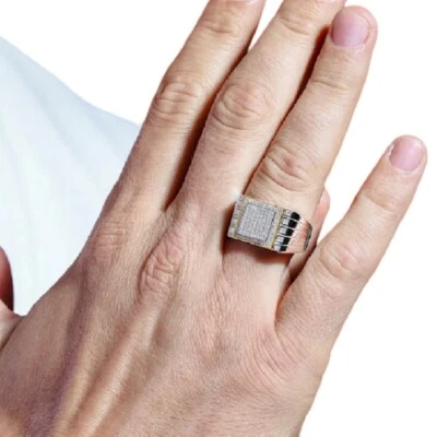 Uomo Argento Sterling 2-tone Incrostato Anello Quadrato W/96 Micro Pavé Zirconi - Immagine 1 di 4