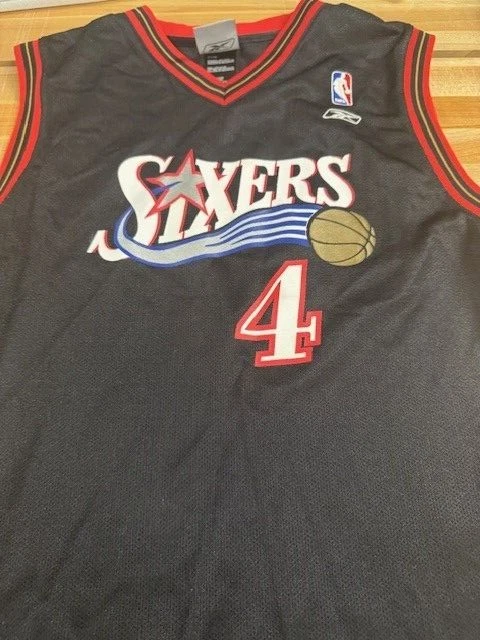 Camiseta deportiva Chris Webber #4 vintage juvenil grande (14 16) Philadelphia 76ers Reebok Foto 1 de 4
