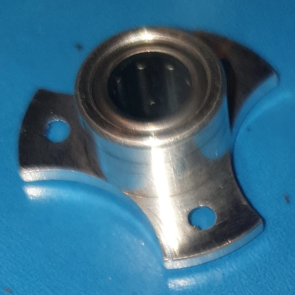 Serpent F180 902411 Drive-flange w/OWB Aluminium - Image 1 of 1