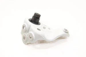 2019 - 2025 BMW X5 G05 FRONT RIGHT FENDER HOLDER BRACE MOUNT BRACKET OEM 7418216 - Picture 1 of 8