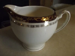 Alfred Meakin Kingsdale creamer 1 available - Picture 1 of 1