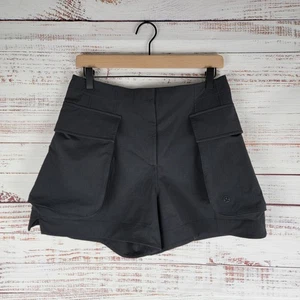 Lululemon Relaxed Fit High Rise Cargo Short 4" Size 8 Black EUC LW7CNRS - Picture 1 of 12