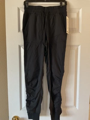 Lululemon Women’s Size 6 Beyond the Studio Jogger Black NWT - Image 1 of 4