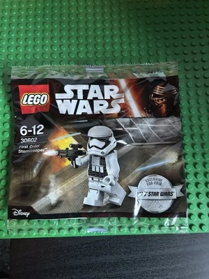 LEGO Star Wars: First Order Stormtrooper minifigure (30602). Brand New & Sealed - Image 1 of 2