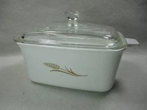 Corning Ware 1.5 Quart Casserole With Top - Golden Wheat - Picture 1 of 11