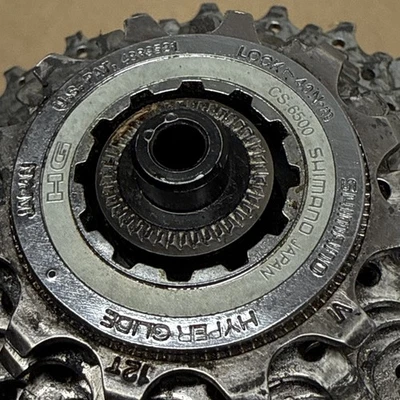Cassette Shimano CS-6500 Ultegra 9 velocidades 12-27T poco kilometraje Foto 1 de 3