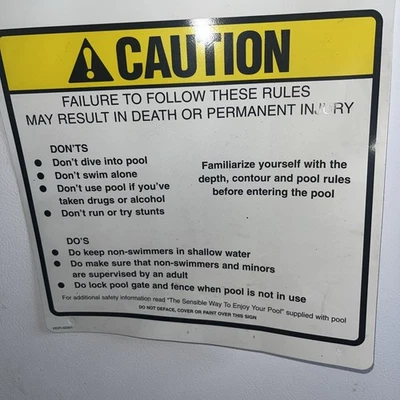 Señal de precaución piscina Foto 1 de 3