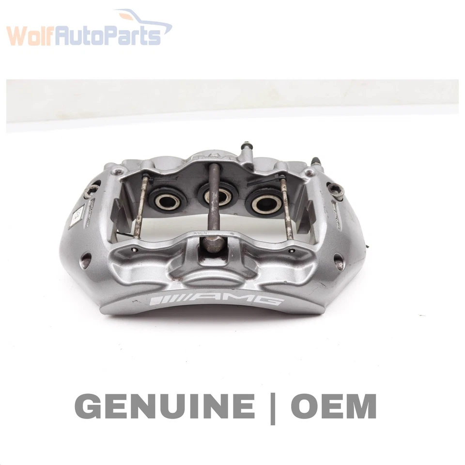 2015-2021 MERCEDES-BENZ C63 AMG - Front Right Brembo Brake Caliper (AMG) - Image 1 of 4