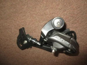 Shimano Altus Rear Derailleur Mech RD-M370 Long Cage Excellent Fair Fast Post - Picture 1 of 4