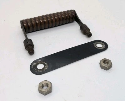 Estojo de transporte vintage para máquina de costura Singer alça com nervuras e suporte. Madeira curvada. - Imagem 1 de 3