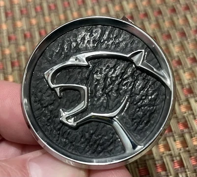 ¿Panel de vela Mercury Cougar años 80? Interior? Emblema/Insignia (ON-25-446) Foto 1 de 4