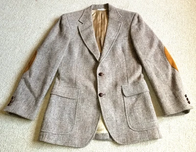 VINTAGE Mens Blazer-HARRIS TWEED-brown herringbone Scottish wool 2-button-38R - Image 1 of 4