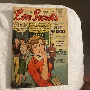 Love Secrets 49 Quality Comics VG (4.0) - Picture 1 of 2