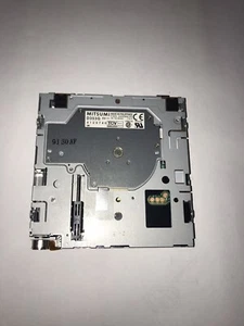 Mitsumi D353G Internal Floppy Drive 3.5" Inch Drive (no bezel) - Picture 1 of 4