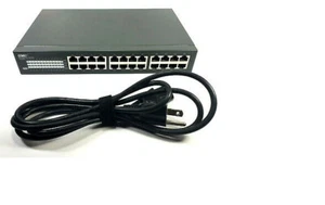SMC Networks 24-port 10/100mbps Dual Speed Swithch - Picture 1 of 6