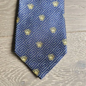 Gianni Versace Men's Medusa Head and Greek Key Silk Tie Blue Navy Yellow I5a - Picture 1 of 8