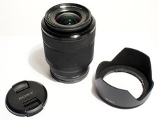 Sony FE 28–70 mm f/3,5–5,6 OSS – Sony E-Halterung Objektiv (SEL2870) – Neuwertig.