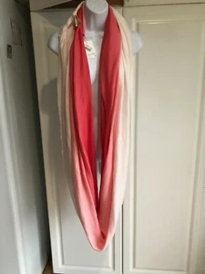 Neu Calvin Klein Schal off-white, zweifarbig rosa lang viele Tragemöglichkeiten - Bild 1 von 8