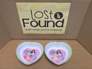 Set (2) Zak Designs Barbie & Freund kleine herzförmige Schüssel Müslischale * SIEHE BILD - Bild 1 von 7