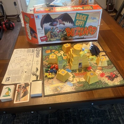 VTG 90s Milton Bradley BACK OFF! BUZZARD Motorized Escape Complete & Working - Image 1 of 4