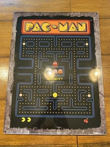 Letrero de hojalata de metal Bandai Manco Pac-Man decoración de sala de juegos arcade 18" x 24" - Imagen 1 de 2