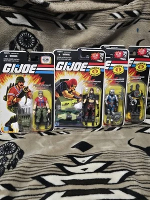 NOVO G.I. Joe 25º Aniversário Hasbro 4 Figuras Cobra Commander Android Zartan - Imagem 1 de 4