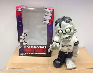 Milwaukee Brewers DECAYING ZOMBIE 2013 LAWN of DEAD Style Statue Halloween - Picture 1 of 1