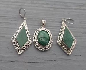 NEW LARGE SUBSTANTIAL SET OF EARRINGS AND PENDANT WITH MALACHITE STONES - Picture 1 of 2