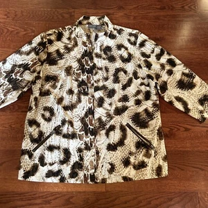 Additions by Chico's Animal Print 3/4 Sleeve Full Zipper Jacket Women's Size 3 - Picture 1 of 11