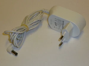 Genuine Original 24V 0.6A SIMSUKIAN AC/DC ADAPTER SK02T-2400060V 2 Pin - Picture 1 of 3