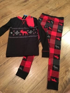 NWT~Boys size 8~Fall / Winter~2 Pc.Pajamas w/ Socks~Cuddl Duds~Black w/Moose - Picture 1 of 2