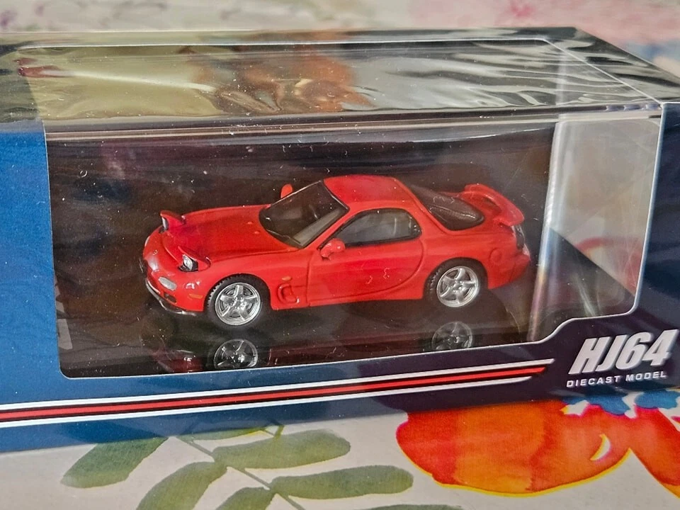 # 1/64 HJ64 - MAZDA Efini RX-7 (FD3S) Type RS HJ644007AR HOBBY JAPAN by BATTAX # - Immagine 1 di 1