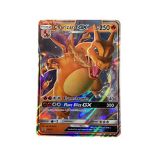 Charizard GX SM211 PROMO CARD !!! (MINT)