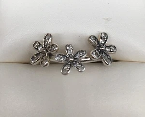 Pandora Ring Sterling Silver Daisy Flower Ring Size 7 - Picture 1 of 3
