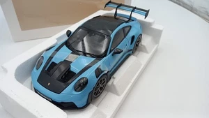 NV187367 Norev Porsche 911 GT3 RS Weissach Pack 2022 1/18 - Picture 1 of 8
