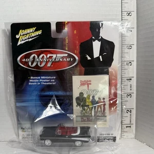 007 James Bond 40th Dr. No 1957 Chevy Ragtop Johnny Lightning 1:64 Vintage '02 - Bild 1 von 15