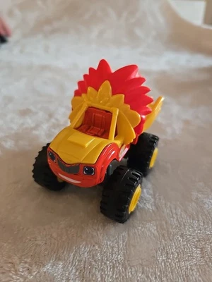 Blaze and the Monster Machines Blaze Lion DYN42 Foto 1 de 4