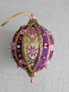 Vintage rosa Quaste PUSHPIN ORNAMENT Pailletten Perlen verziert Weihnachten Handarbeit - Bild 1 von 14
