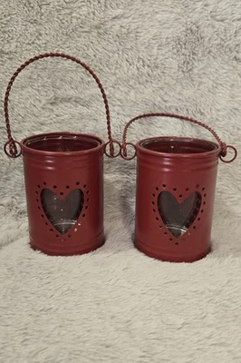 Juego de 2 corazones cubo de vidrio de metal rojo con soporte de luz de té Foto 1 de 3