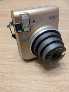 Fujifilm Instax Mini70 Instant Camera Rose Gold Limited Edition - Tested - Picture 1 of 12