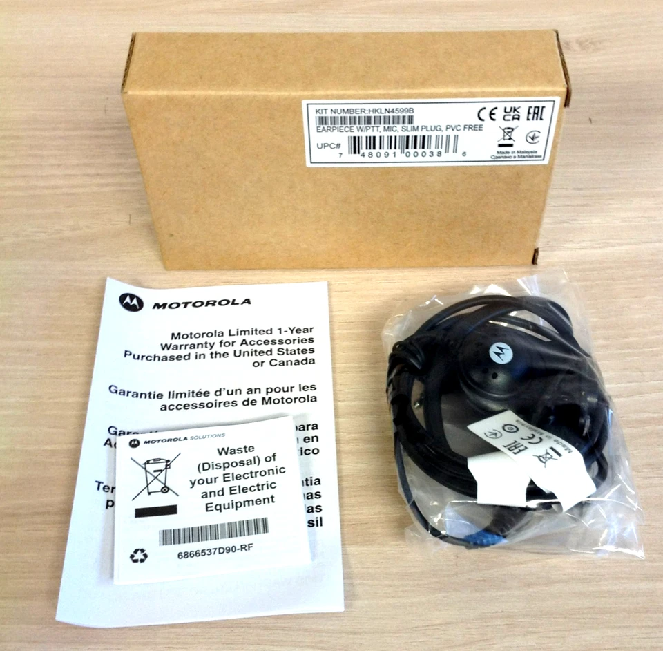 Motorola D-ring Earpiece With Inline Push to Hkln4599