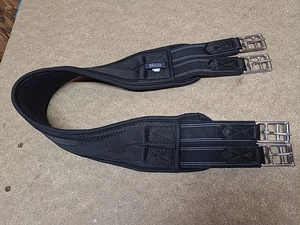 Shires Airflow Padded fabric girth, Black, Shaped ,38”. (ref. 393B) - Picture 1 of 11