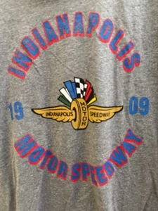 Camiseta gris con licencia oficial Indianapolis Motor Speedway Indy 500 talla M nueva con etiquetas - Imagen 1 de 9